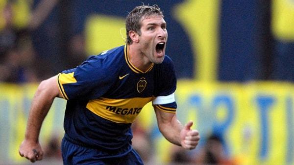 7. Martin Palermo, 1999 yılında Copa América'da Kolombiya'yla oynanan maçta üç tane penaltı kaçırarak, ''Uluslararası bir maçta en çok penaltı kaçıran futbolcu'' olmuştur.
