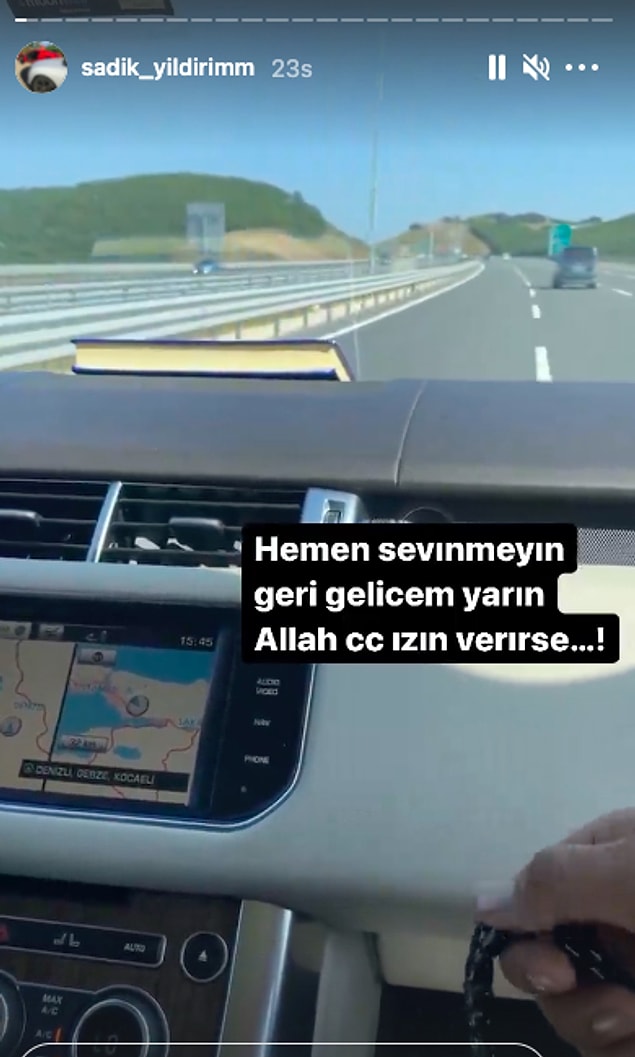 18 kişiyle birlikte yola çıkan Sadık Yıldırım önce bizlerle arabada çektiği hikayelerini paylaştı.