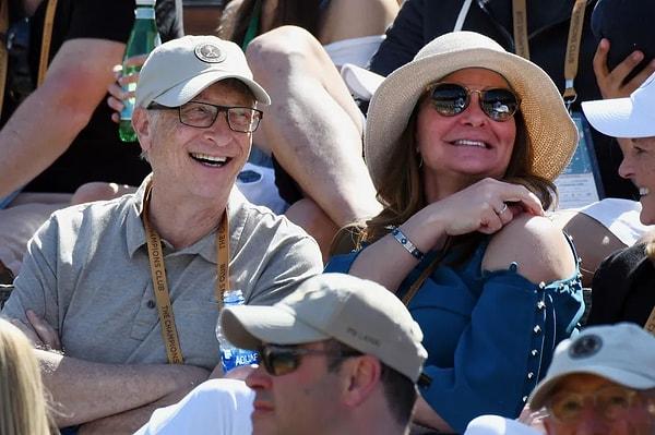 Bill Gates ve Melinda French Gates, 27 yıllık evliliklerinin ardından 3 Mayıs'ta boşanma davası açtılar. Üç ay sonrasında dünyanın en zengin, en güçlü çiftlerinden birinin ayrılma süreci, Washington, King County'deki bir yargıç tarafından sonuçlandırıldı.