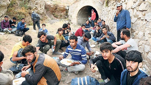 Son dönemde ülkemize giriş yapan Afgan mülteci sayısında patlama yaşanıyor biliyorsunuz.