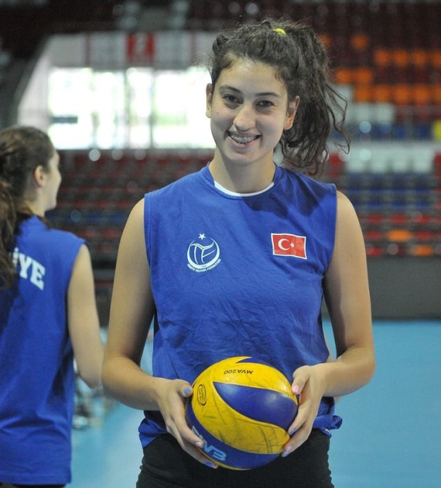 Kübra Akman