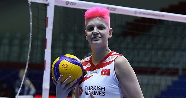 Ebrar Karakurt