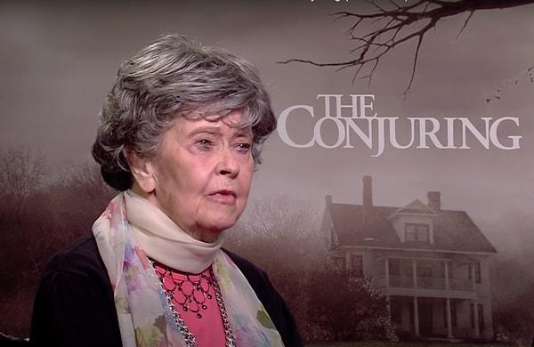 10. Lorraine Warren'a konuyla ilgili olan "The Devil In Connecticut" kitabında yanlış bilgi verdiği iddia edilerek dava açıldı.