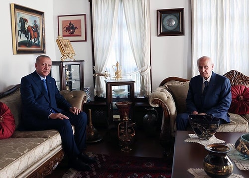 Erdoğan, Bahçeli'yi Meskeninde Ziyaret Etti