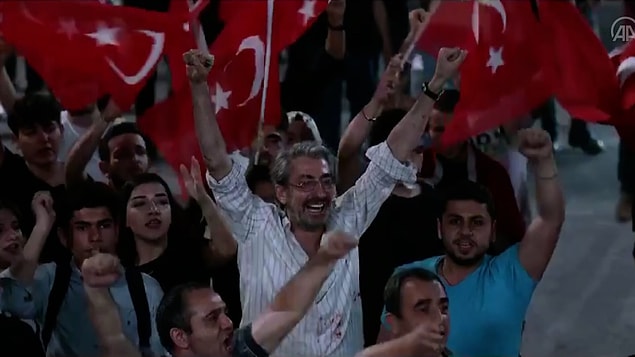 9. 15/07 Şafak Vakti - Hafta sonu izlenme: 5.464