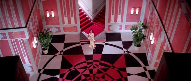 64. Suspiria (1977)