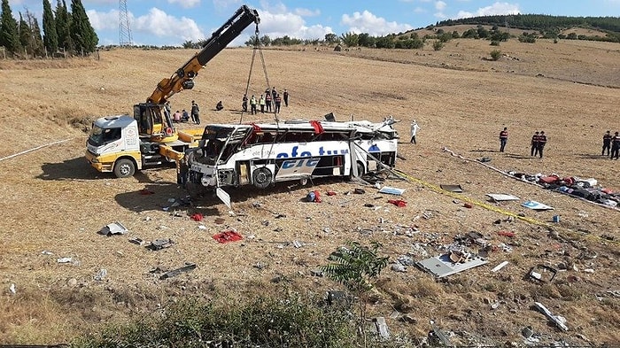 15 Kişinin Hayatını Kaybettiği Otobüs Kazasına İlişkin Yeni İddialar: 'Araç Arızalıydı'