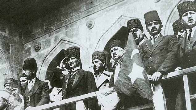 Ne diyelim dostlar... İyi ki TBMM ve onun çelik gibi iradesi varmış, öyle değil mi?