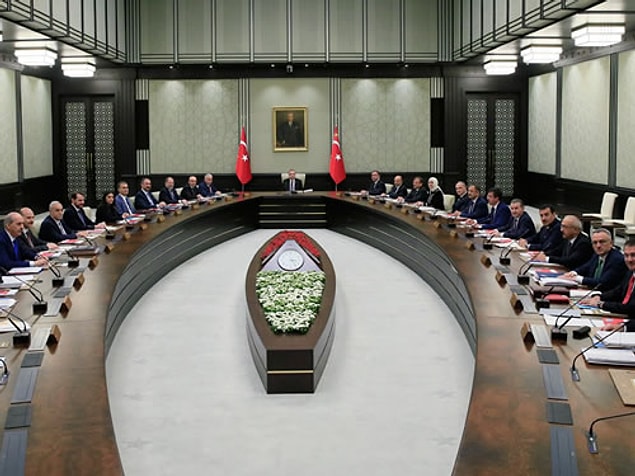 Ülkemizin ekonomiyle olan hazin ilişkisi cumhuriyetin ilk yıllarına dayanıyor.