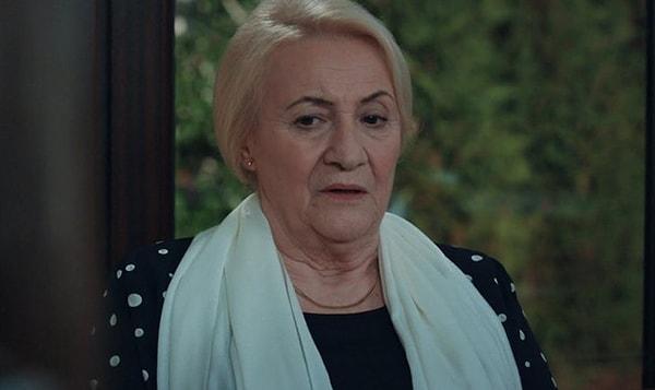 11. 'Eşkiya Dünyaya Hükümdar Olmaz' dizisiyle hafızamıza kazınan usta sanatçı Sabina Toziya hayatını kaybetti!