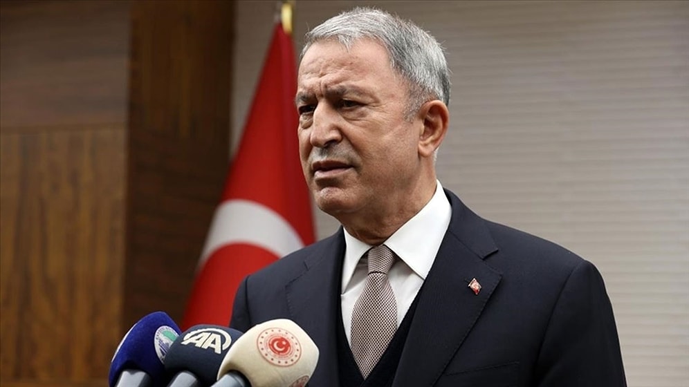 Hulusi Akar: 'Mehmetçiği Tehlikeye Atmamız Söz Konusu Değil'
