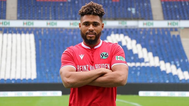 4. Simon Falette ➡️ Hatayspor
