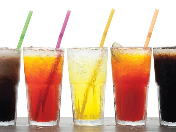 6. Yemeğin yanında hangi içeceği tercih edersin?