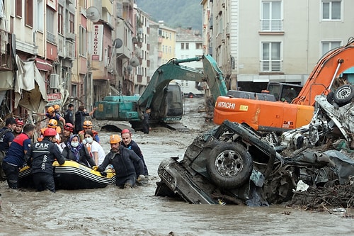 Sel Felaketinde Can Kaybı 17'ye Yükseldi