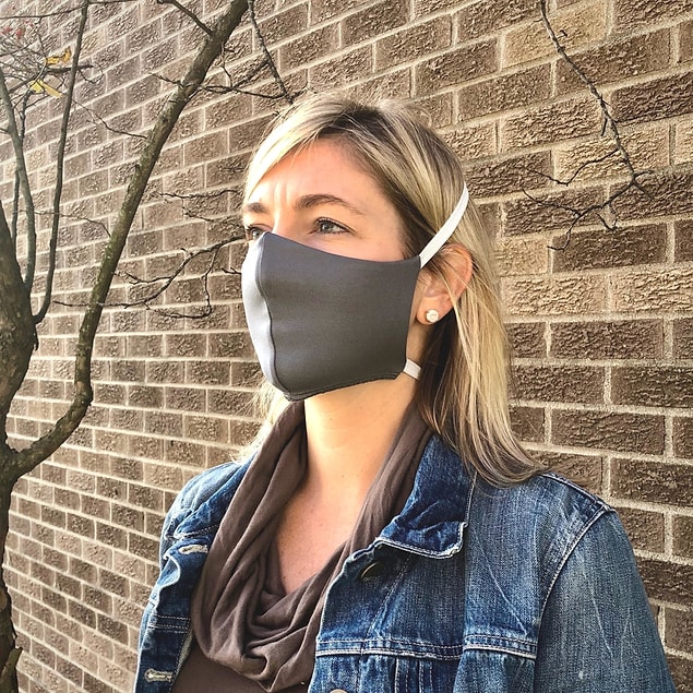 Çözüm için ne yapmalı? Öncelikle maskeleri sokaklara, vapurlara, sahillere atmamak gerekiyor.