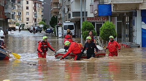 #AfetBölgesiİlanEdilsin Kampanyaları Sürüyor: Bir Yer Afet Bölgesi İlan Edildiğinde Ne Olur?