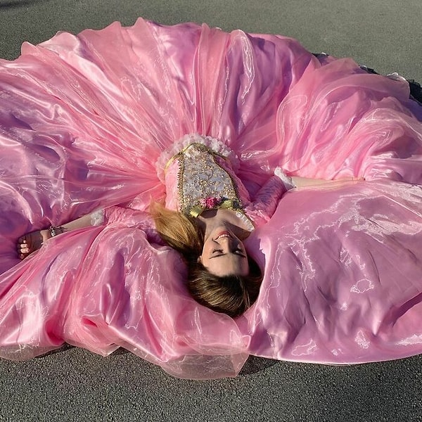 4. "Барби: Принцесса и Нищенка"