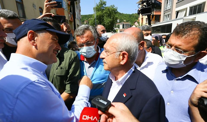 Süleyman Soylu, Kılıçdaroğlu ve Engin Altay'ı Sel Bölgesinde Karşıladı: 'Siz Oradakileri Kayıp Saymıyorsunuz'