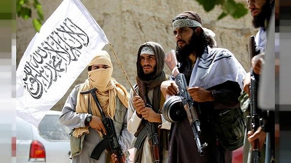 1979'da başlayan Sovyet Rusya işgali de güçlü bir merkezi yönetim kurmaya yetmemiş. Üstelik bu kez, ülkenin bu durumundan faydalanan bir de grup ortaya çıktı: Taliban.