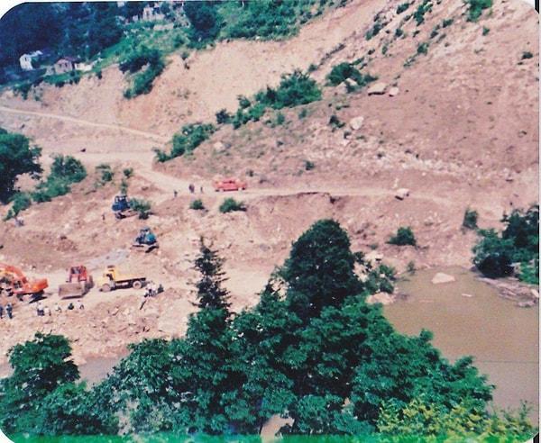 3.  23 Haziran 1988 tarihinde Trabzon'un Maçka ilçesinde bulunan Çatak köyünde meydana gelen heyelanda 64 kişi hayatını kaybetti.