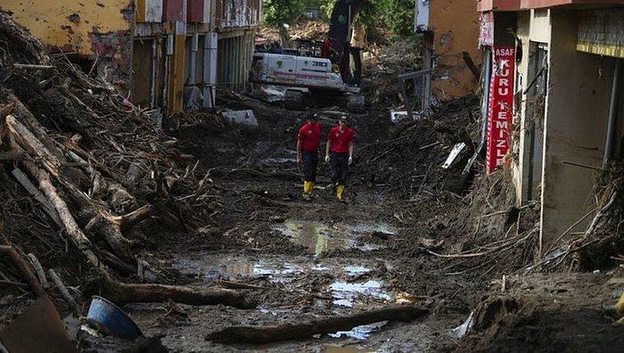Karadeniz'deki Sel Felaketinde Can Kaybı 72'e Yükseldi: Sinop ve Kastamonu’da 47 Kişi Kayıp