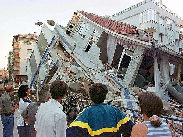 17 Ağustos Depreminde Kaç Kişi Hayatını Kaybetti?