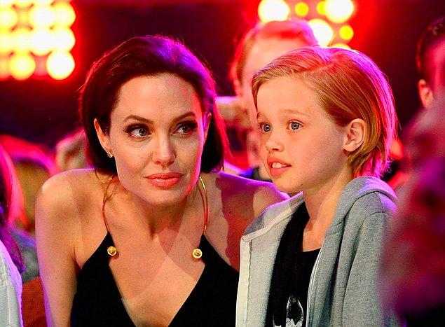 18. Angelina Jolie ve Brad Pitt çiftinin ilk biyolojik çocuğu Shiloh'un annesine mi babasına mı daha çok benzediğini çözmek zor...