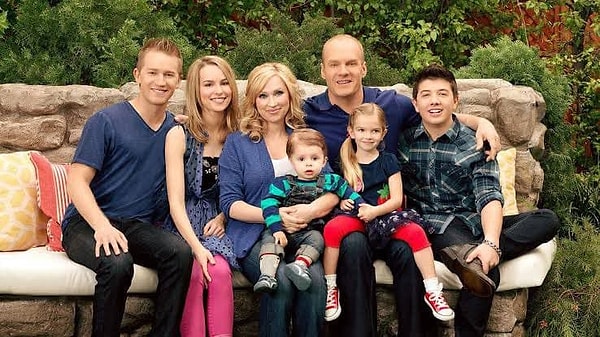 9. Good Luck Charlie (2010-2014) IMDb: 7.0