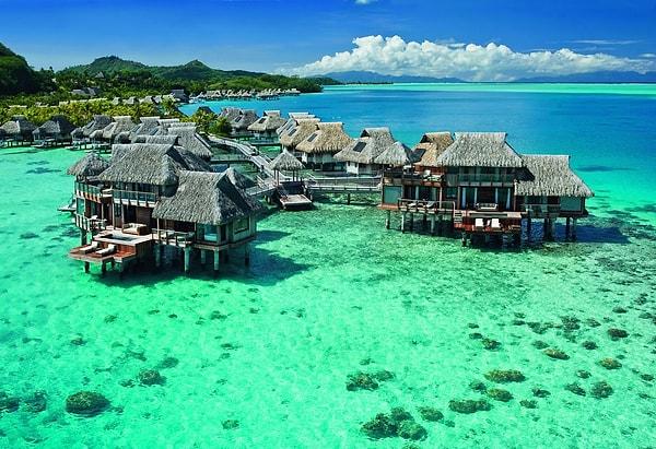 8. Bora Bora Adaları