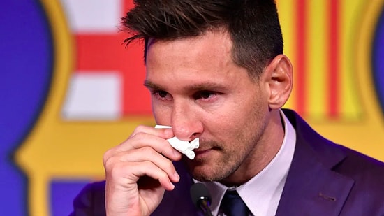 Салфетка, которой Лионель Месси вытирал слезы, продается за 1 миллион долларов