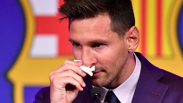 Салфетка, которой Лионель Месси вытирал слезы, продается за 1 миллион долларов