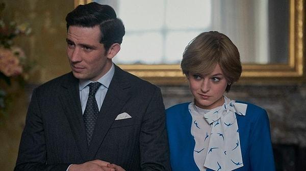 Netflix'in çok sevilen dizisi 'The Crown' çok yakında 5. sezonuyla geri dönüyor. İngiliz Kraliyet ailesinin geçmişini konu alan dizideki karakterler gerçek hayattaki isimlere benzerliğiyle çok konuşulmuştu.