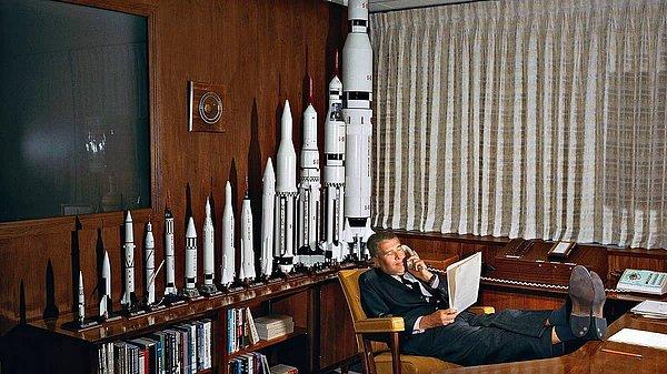 Wernher von Braun'un roket geliştirmeye başlaması