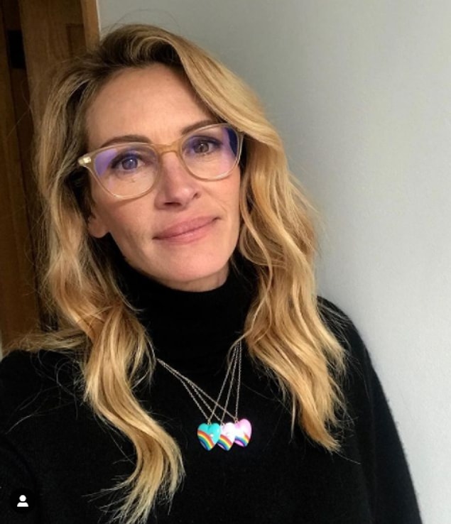 10. Julia Roberts da hiç deodorant kullanmadığını itiraf eden isimlerden birisi.