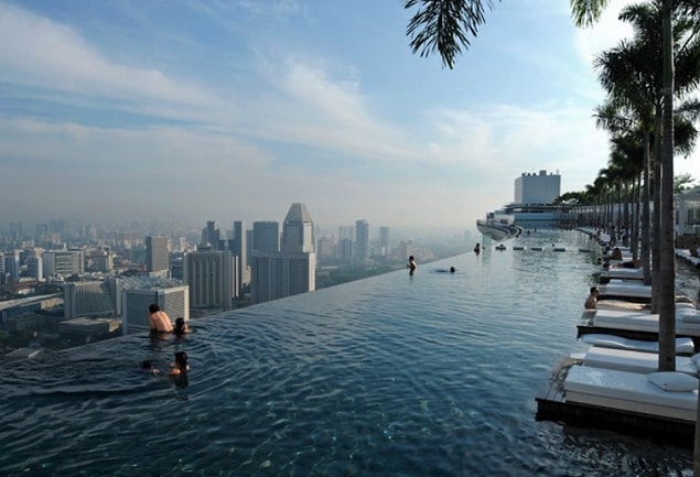 4. Sky Park Havuzu, Singapur