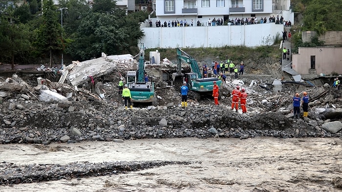 Bozkurt'taki Selde Çöken Ölçer Apartmanı'nın Müteahhidi Tutuklandı