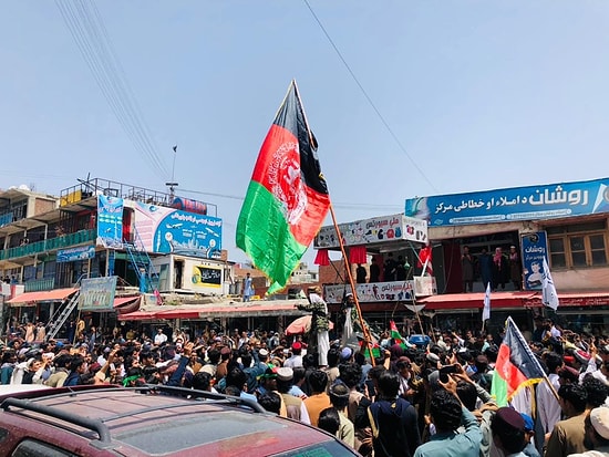Afganistan’da Son Durum: Taliban Göstericilere Ateş Açtı, Birçok Kişi Hayatını Kaybetti