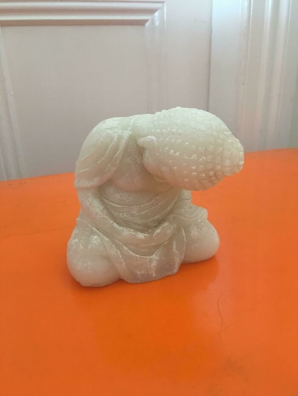 14. Восковой Будда не выдержал эту жару