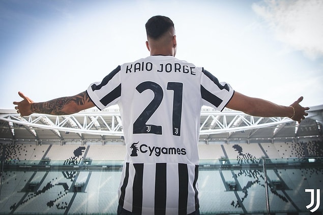 37. Kaio Jorge