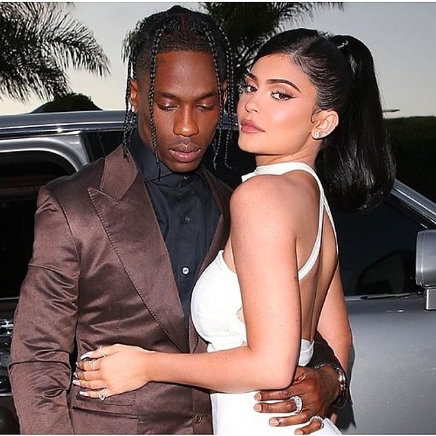 2. Dünyanın en çok tanınan isimlerinden biri olan Kylie Jenner'ın Travis Scott'tan hamile olduğu iddia edildi.