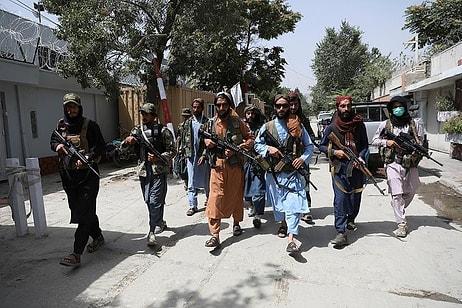 ABD'nin Geri Çekilirken Bıraktığı Silahlar Taliban'ın Eline Geçti