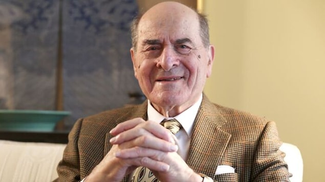 17. Dr. Heimlich, Heimlich Manevrası'na daha iyi bir alternatif olan "sırta 5 tokat" uygulamasını 20 yıl boyunca savunmuştur.