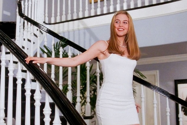 5. Cher Horowitz'in, Clueless'ta giydiği Calvin Klein marka elbise.