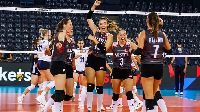 Avrupa Voleybol Şampiyonası'nda 4'te 4: Türkiye, Finlandiya'yı 3-0 Yendi