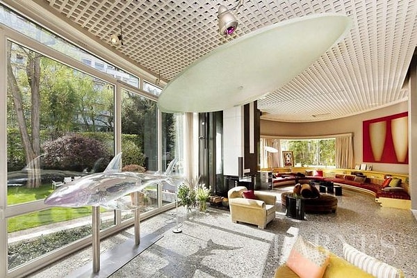 Роскошное внутреннее пространство одного из предлагаемых домов (Изображение: Barnes)