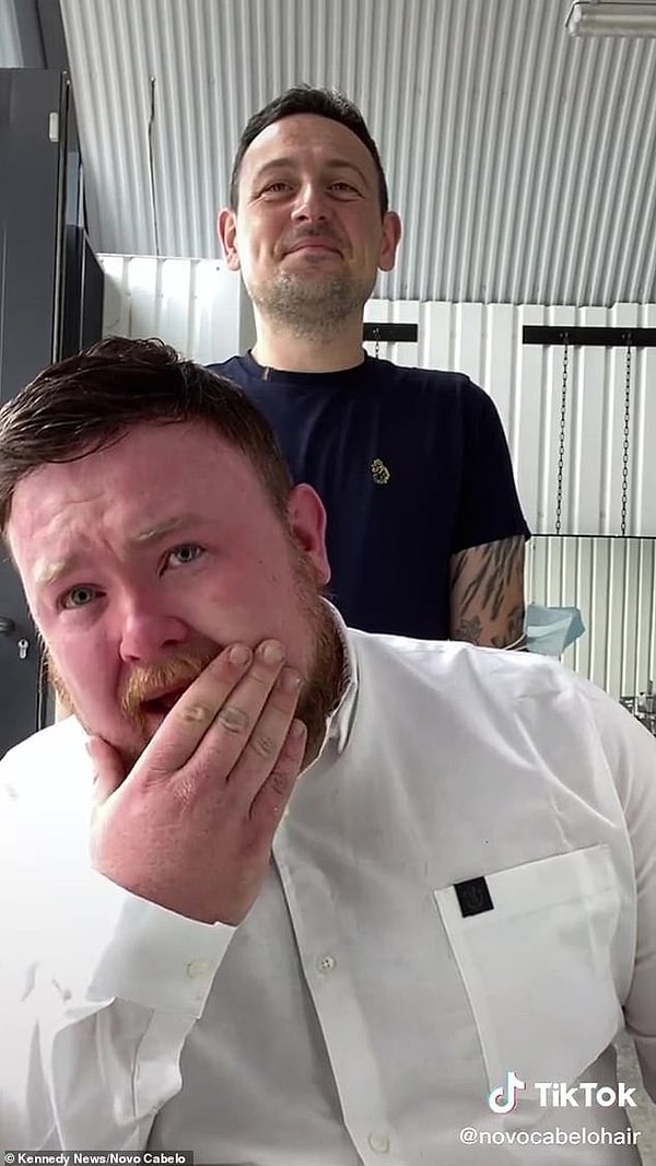 Фолловеры поспешили сказать Робу, что после процедуры Адам стал выглядеть на 10 лет моложе.