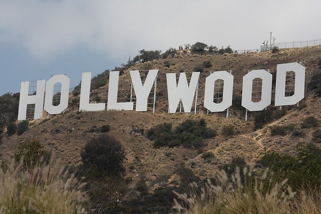 Bu durumun sonucunda ise büyük bütçeli yapımlarda görmeye alışkın olduğumuz Hollywood yıldızlarının da yavaş yavaş yeni nesil platformlarda boy göstermeye başladığını görüyoruz.