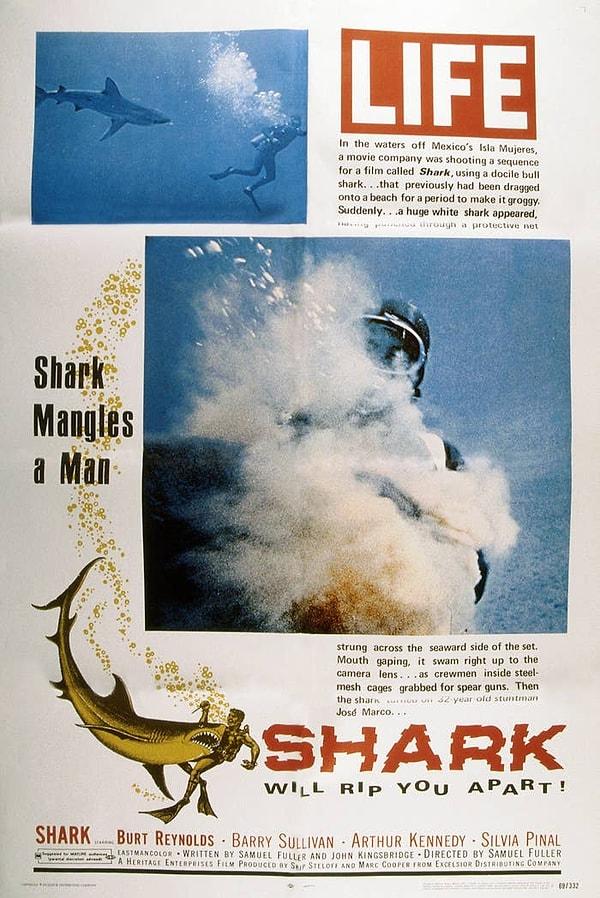 2. Caine filminin çekimleri sırasında bir dublörün köpekbalığı tarafından öldürülmesinden sonra filmin adı "Shark" olarak değiştirdi. Daha sonra filmi tanıtmak için kazanın fotoğraflarını kullandılar.