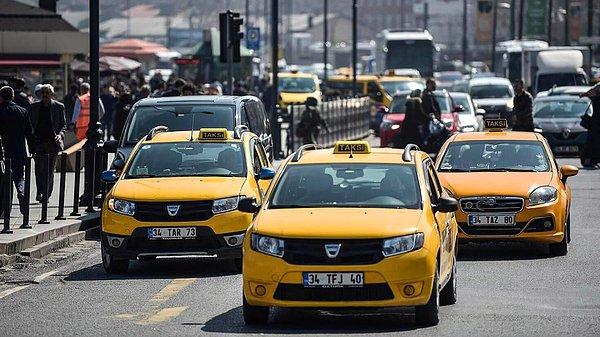 Vatandaş taksi bulamıyor ve mağdur oluyor. Ancak bildiğiniz üzere ülkemizde Uber de kullanılamıyor. Bu durumdan dolayı her gün İBB’ye yüzlerce şikayet yağıyor.