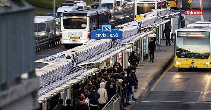 30 Ağustos'ta Toplu Taşıma Ücretsiz Mi? 30 Ağustos İstanbul, Ankara, İzmir'de Toplu Taşıma Ücretsiz Mi?